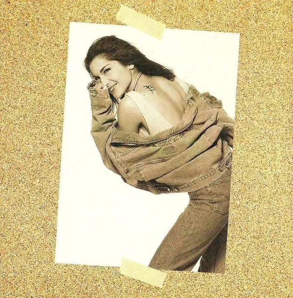 Booklet — Γέλα Μου, 3